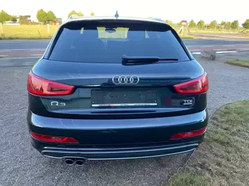 Audi23